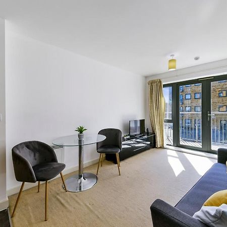 Апартаменти Luxe 1 Bed Flat 5 Mins To Stratford - Free Parking Лондон Екстер'єр фото